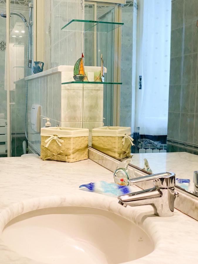 ヴェルナッツァA Casa Di Marioアパートメント エクステリア 写真